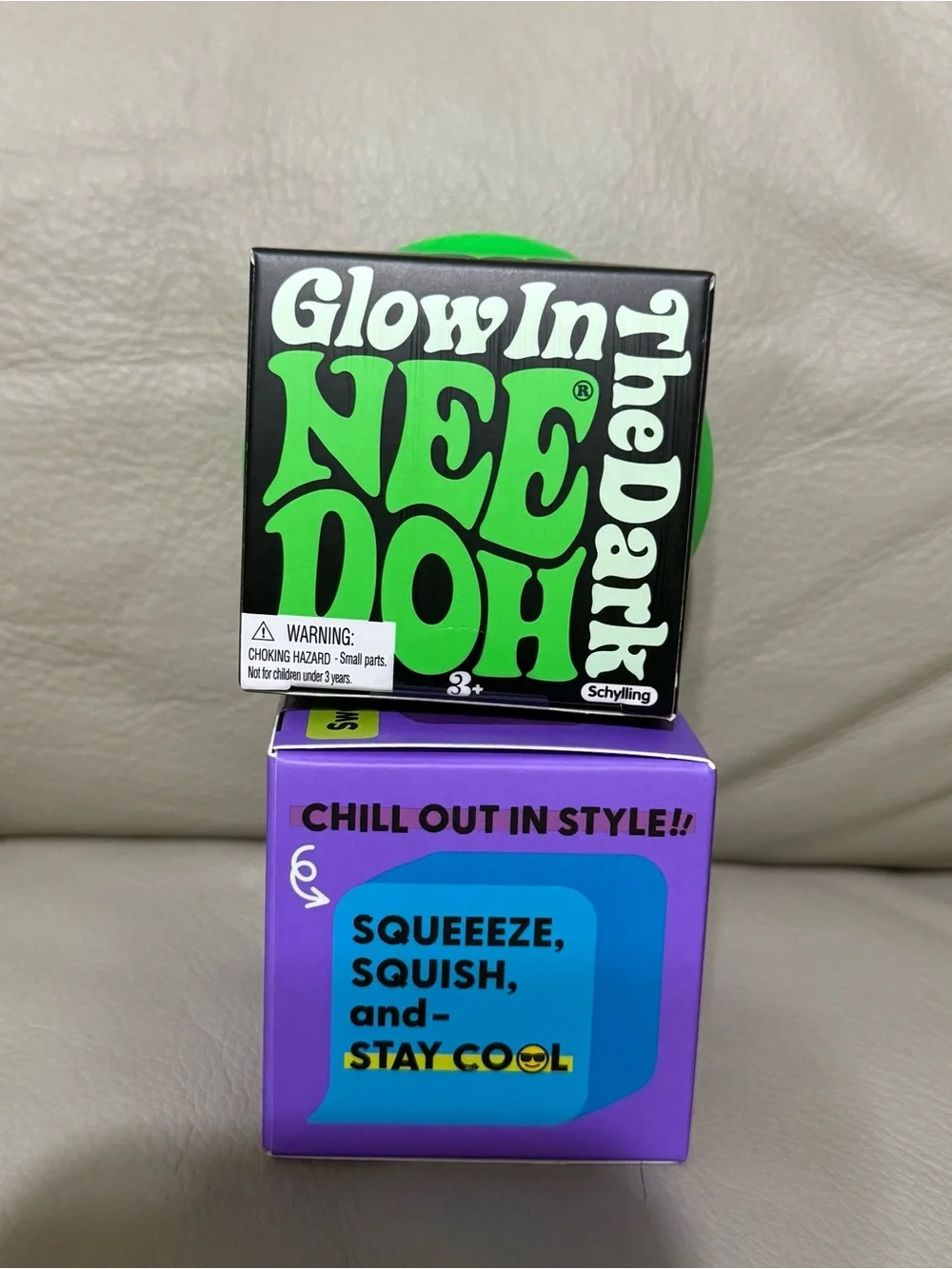 NEW NeeDoh Glow In The Dark GREEN Squishy Stress Ball & J’adore Purple Cool Cube